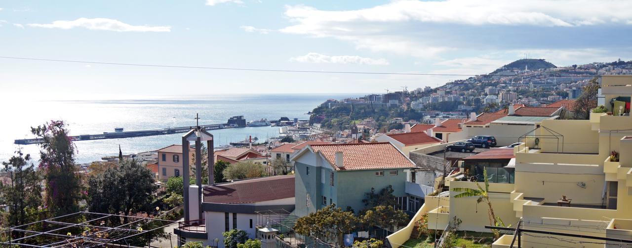 Villa Catanho Funchal  Buitenkant foto
